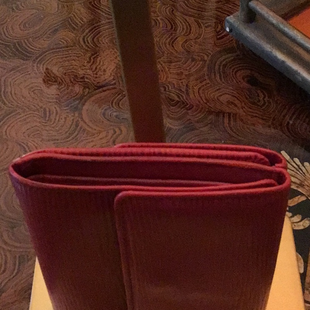 Louis Vuitton Wallet Trifold Epi Leather Red - Picture 3 of 7